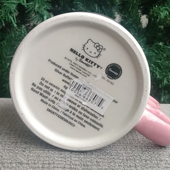 Hello Kitty Striped 20oz Ceramic Double-sided Mug - Picture 4 of 4